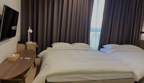 Habitación (Platform Bed Room, Ondol)