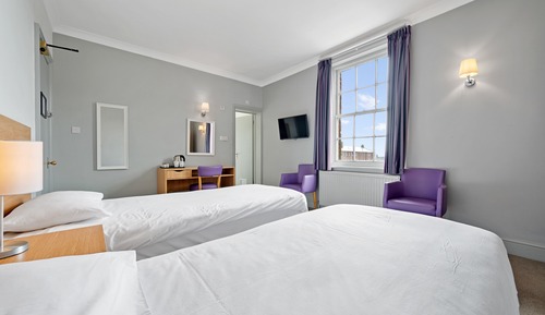 Habitación estándar con 2 camas individuales