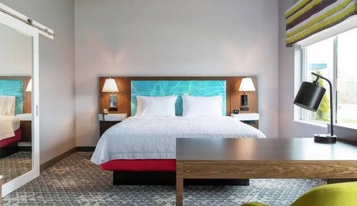 Habitación, 1 cama de matrimonio grande, microondas