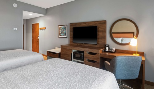 Habitación, 2 camas de matrimonio, frigorífico