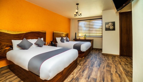 Standard Suite, 2 Double Beds (1 Queen Bed)