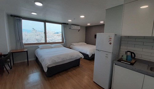 Double Twin Room