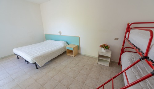 Standard Studio, Patio