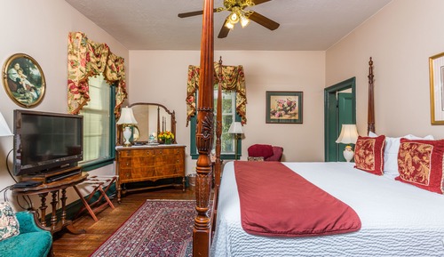 Habitación Deluxe, 1 cama de matrimonio grande (Clawfoot Tub/Shower)