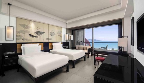 Habitación Grand, 1 cama de matrimonio grande, Acceso al salón del club, vistas al mar (Executive)