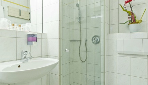 Habitación con 2 camas individuales