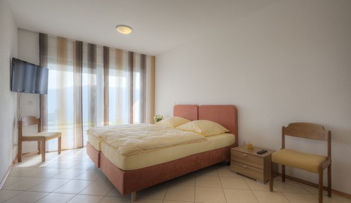 Suite de lujo, bañera de hidromasaje