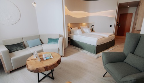 Suite junior, 1 cama doble, balcón