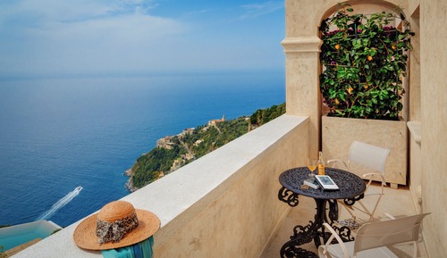 Suite, 1 cama de matrimonio grande (Deluxe Suite with Terrace Sea View)