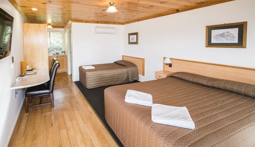 Habitación superior con 2 camas individuales