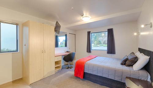 Estudio superior, 1 cama de matrimonio, bañera de hidromasaje