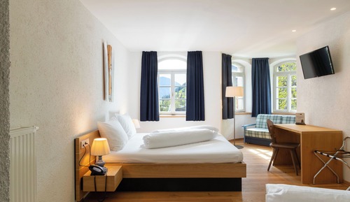 Habitación triple, baño privado