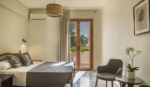 Habitación estándar con 1 cama doble o 2 individuales