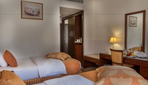 Habitación triple básica