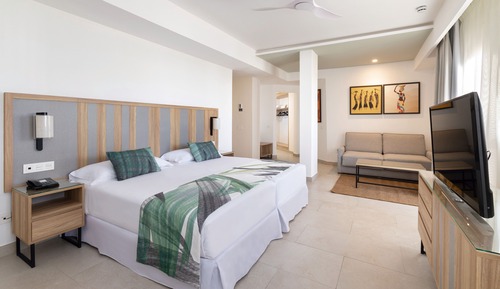 Suite, balcón
