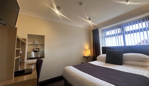 Habitación junior doble, baño privado