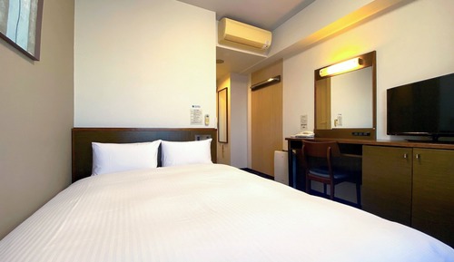 Habitación doble, fumadores (Semi Double)