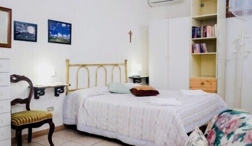Double Room (n.1)