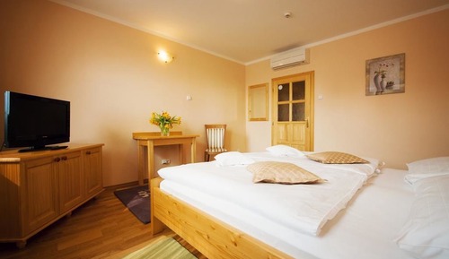 Habitación Business con 1 cama doble o 2 individuales, balcón