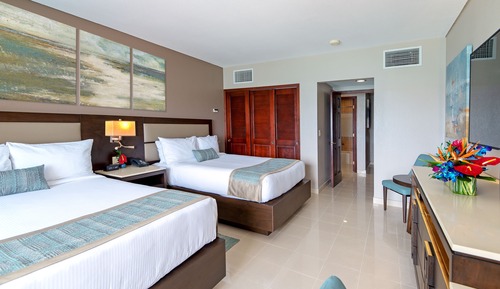 Suite junior, cocina básica, frente al mar