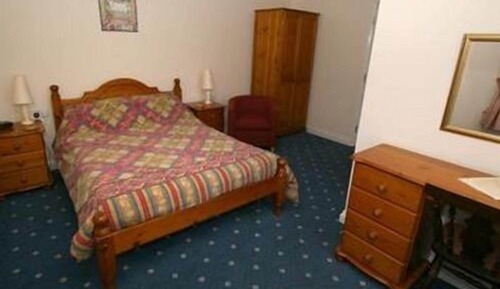 Habitación doble, baño privado