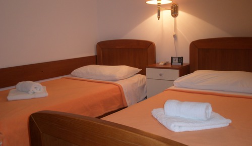 Standard Apartment 2 Twin Beds 