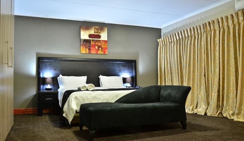 Habitación estándar con 1 cama doble o 2 individuales