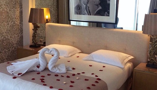 Habitación superior (pool side)