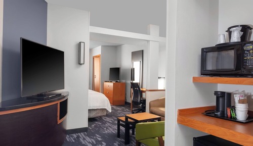 Estudio, varias camas