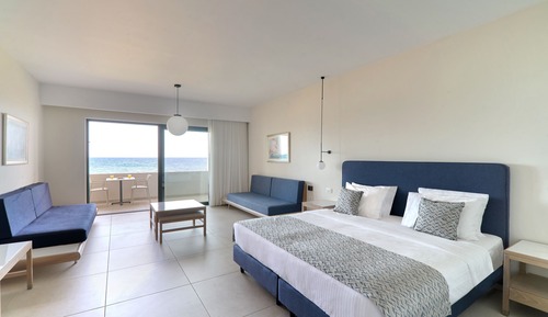 Habitación superior, vistas al mar