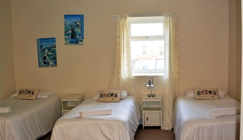 Habitación familiar (Room 25)