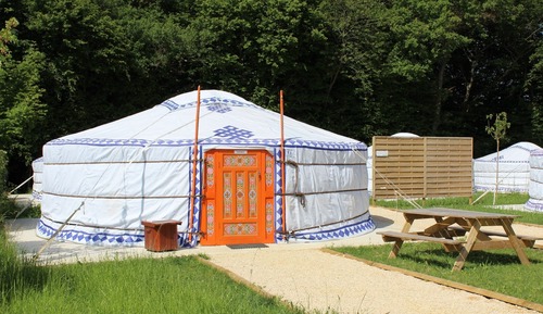 Tienda (yurt for 2/4 persons)