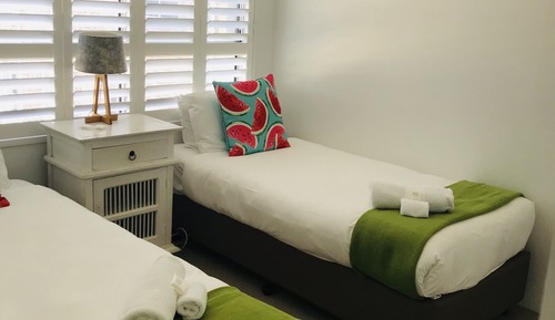 Apartamento, 2 habitaciones, vistas al jardín