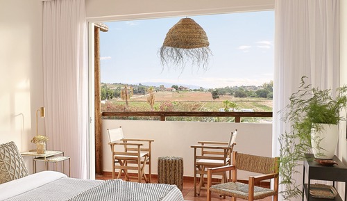 Casa Room Fields View & Private Balcony