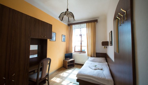 Standard Single Room