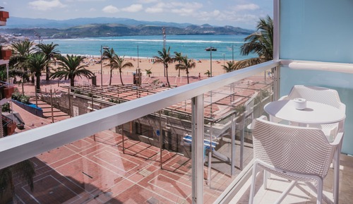 Habitación doble superior, balcón, vistas al mar