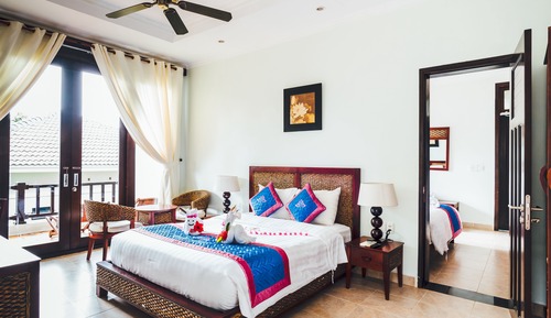 Bungalow, vistas al jardín