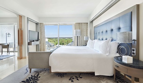 Suite Deluxe, 1 cama de matrimonio grande, vistas a la piscina