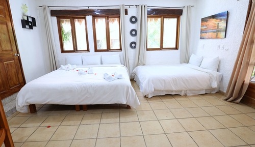 Coba Family Suite with Balcony and Private Bathroom
