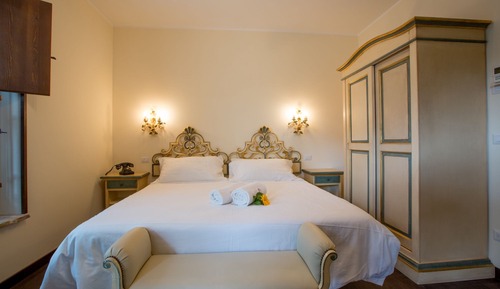 Habitación con 2 camas individuales