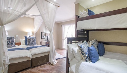 Habitación familiar con 1 cama doble o 2 individuales