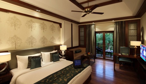 Super Deluxe Cottage with Balcony