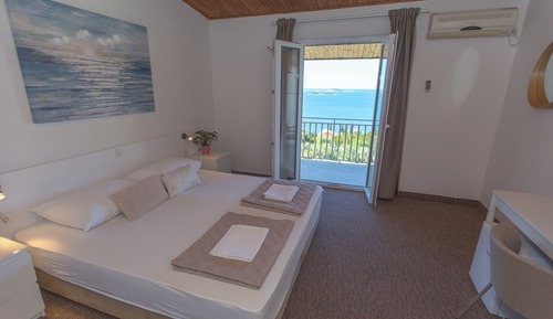 Habitación estándar doble, baño privado