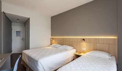 Habitación triple superior (without sea view)