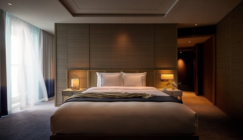 Habitación Premier doble, vistas al puerto (Signiel, Mipo)