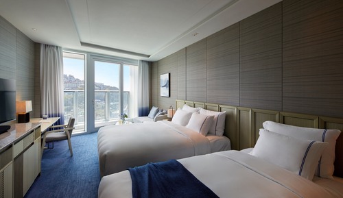 Habitación familiar con 2 camas individuales (Premier)