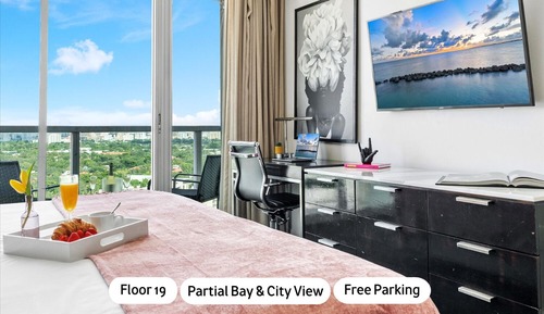 Estudio Deluxe, vistas parciales al mar