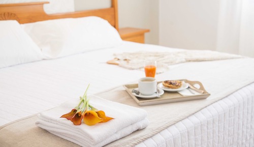 Habitación estándar con 1 cama doble o 2 individuales, vistas al mar