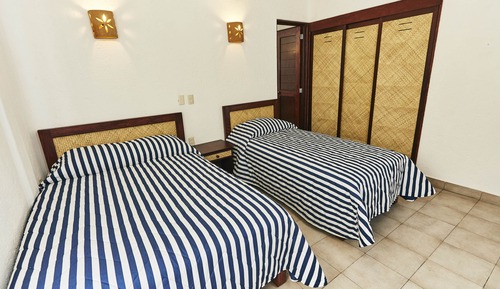 Apartamento, 3 habitaciones, terraza, vistas a la ciudad