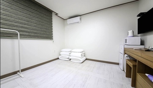 Habitación (Ondol Room)